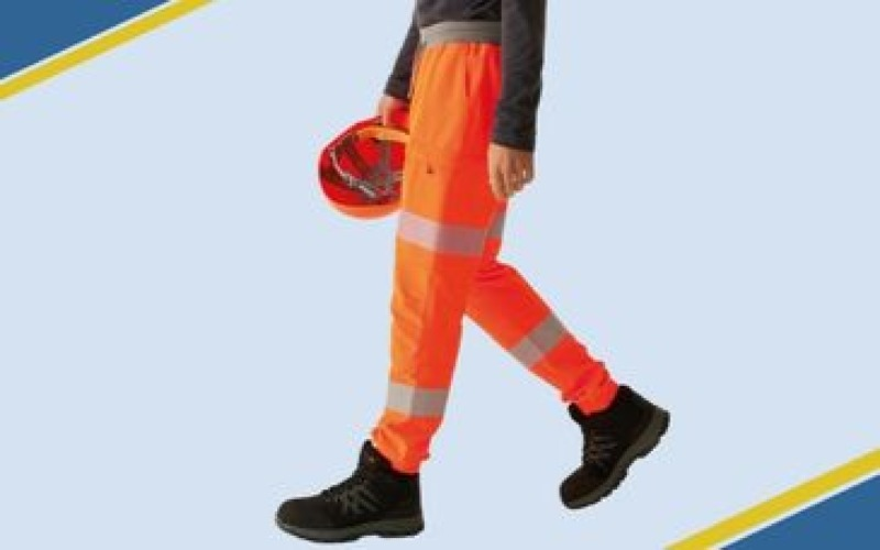 How to Choose The Best Work Trousers