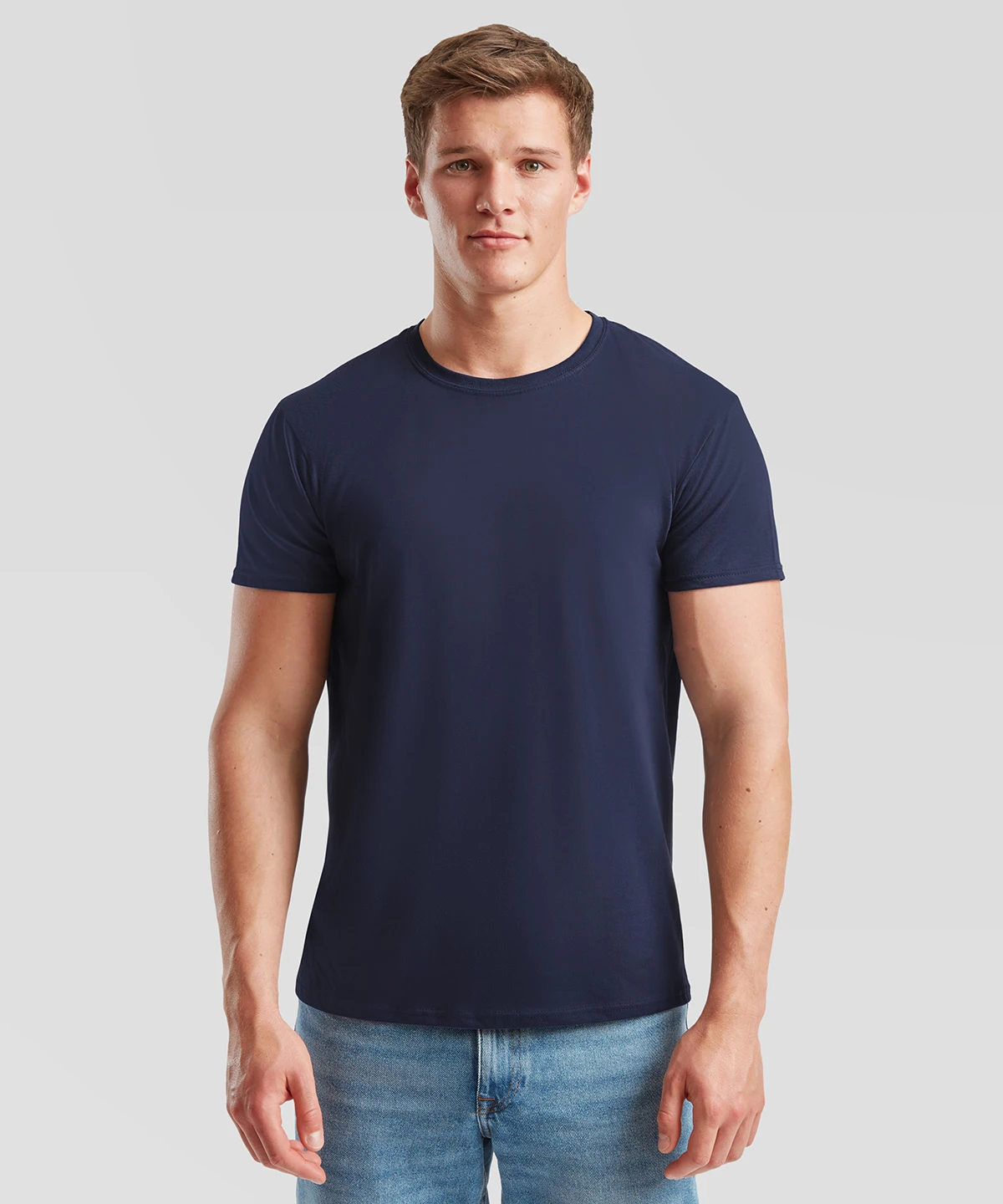 Maglietta Uomo Fruit Of The Loom Iconic 100% Cotone – Girocollo Regular Fit, Tessuto Morbido, Taglie Forti Fino A 5XL, Colore Nero (M)