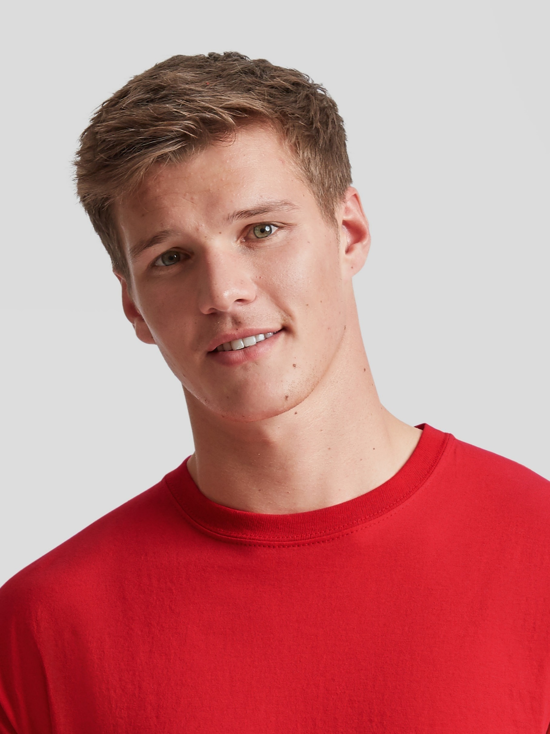 Red t-shirt with taped neck 